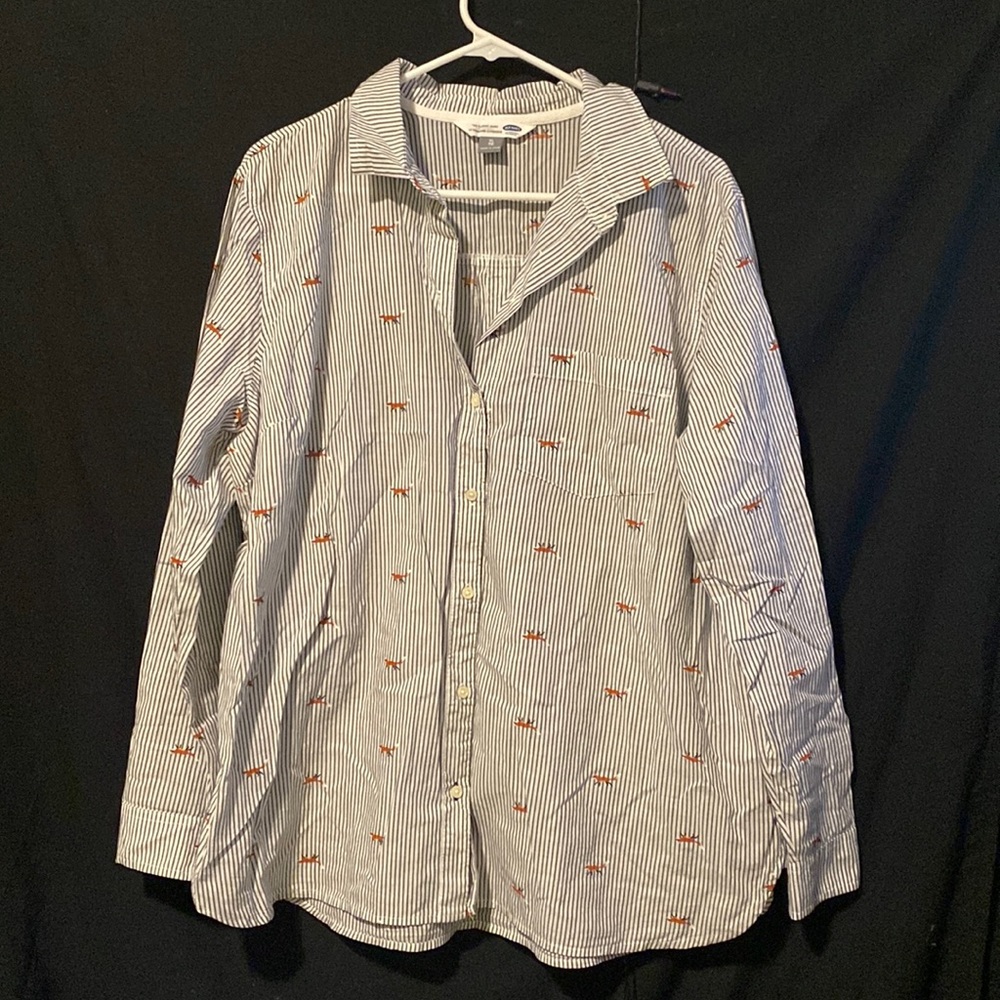 Old navy button up, size XL.